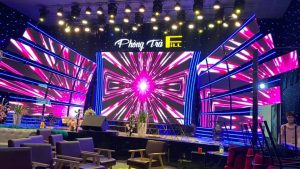 Đèn sân khấu phòng trà