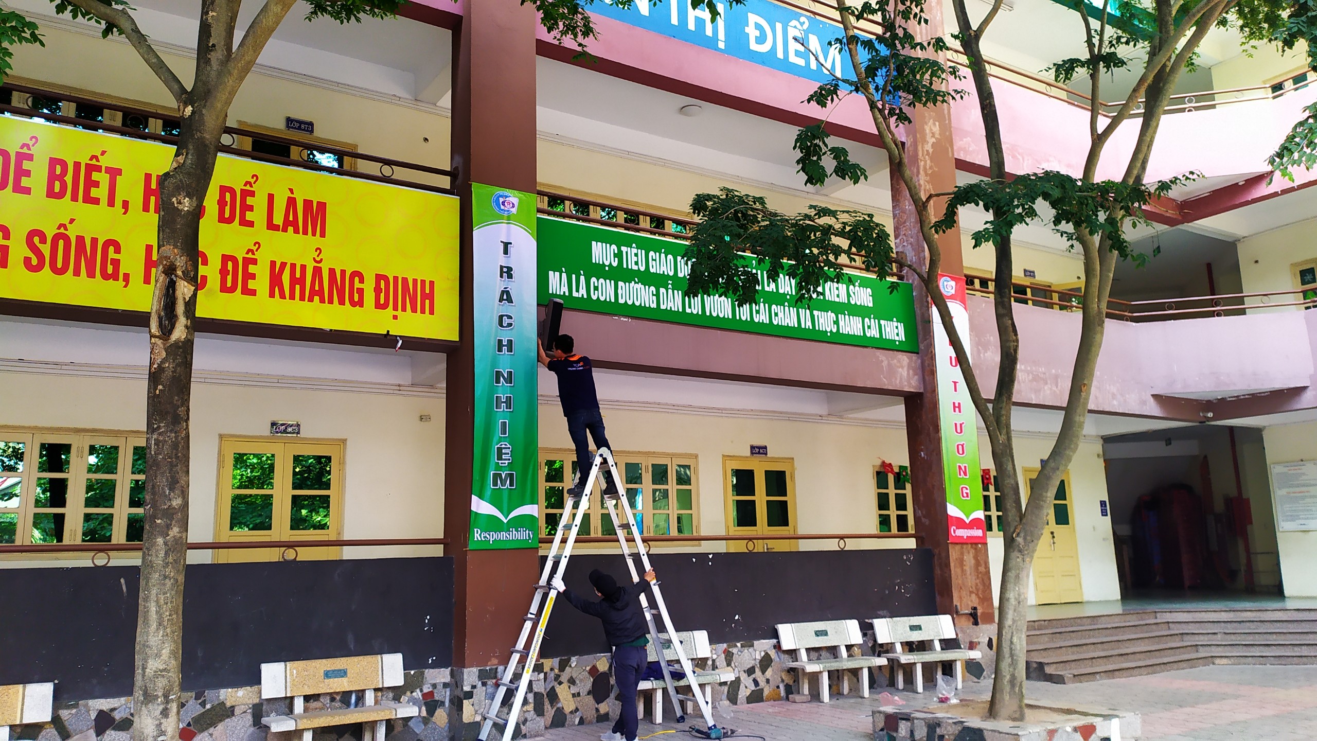 Lắp đặt âm thanh thông báo trường học