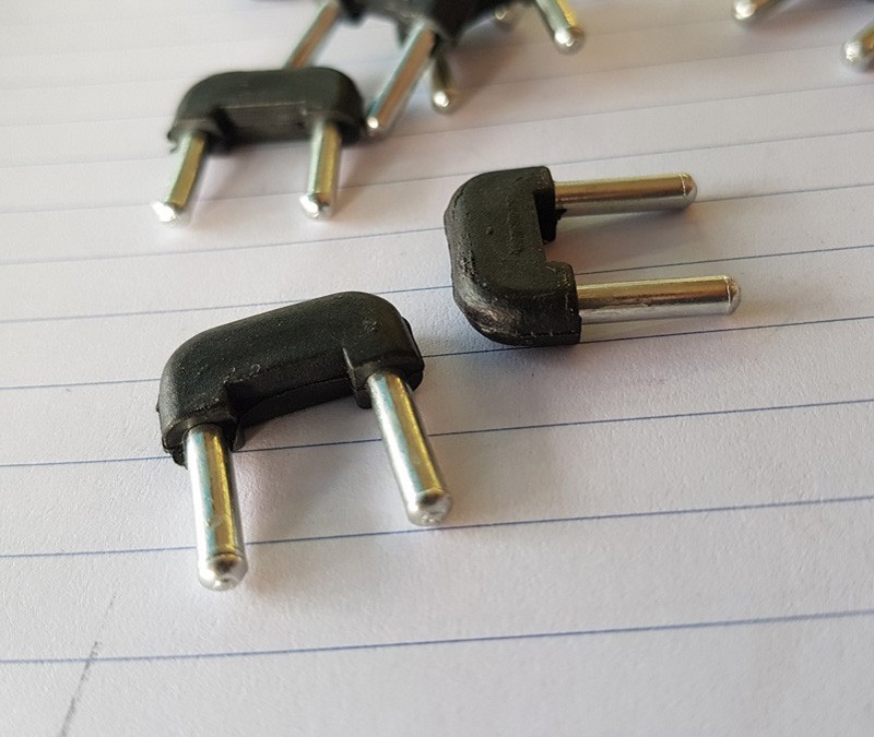 cau-chu-u-tren-amply-la-gi